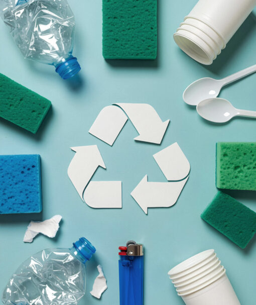 symboles-de-recyclage-avec-des-dechets